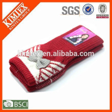 Fashion jacquard custom knit fingerless gloves for girl